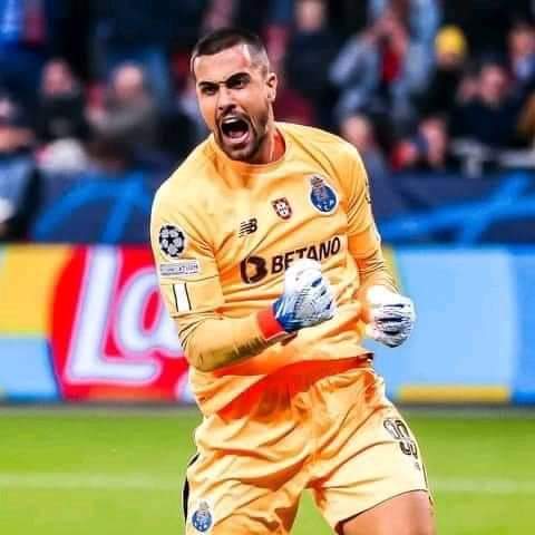 Chelsea hold fresh Diogo Costa talks