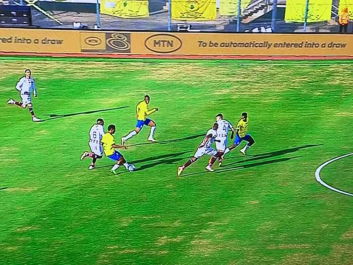 Tso Vilakazi: Raise Concerns Over Controversial Sundowns Goal