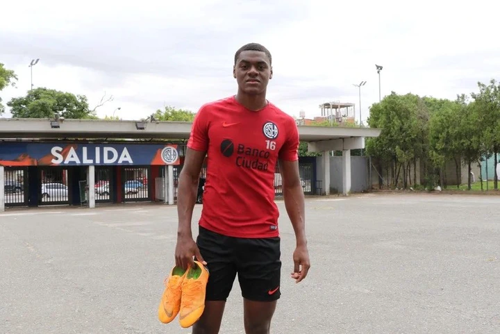 Kaizer Chiefs Have Secured The Signing Of A Striker From Bolivia