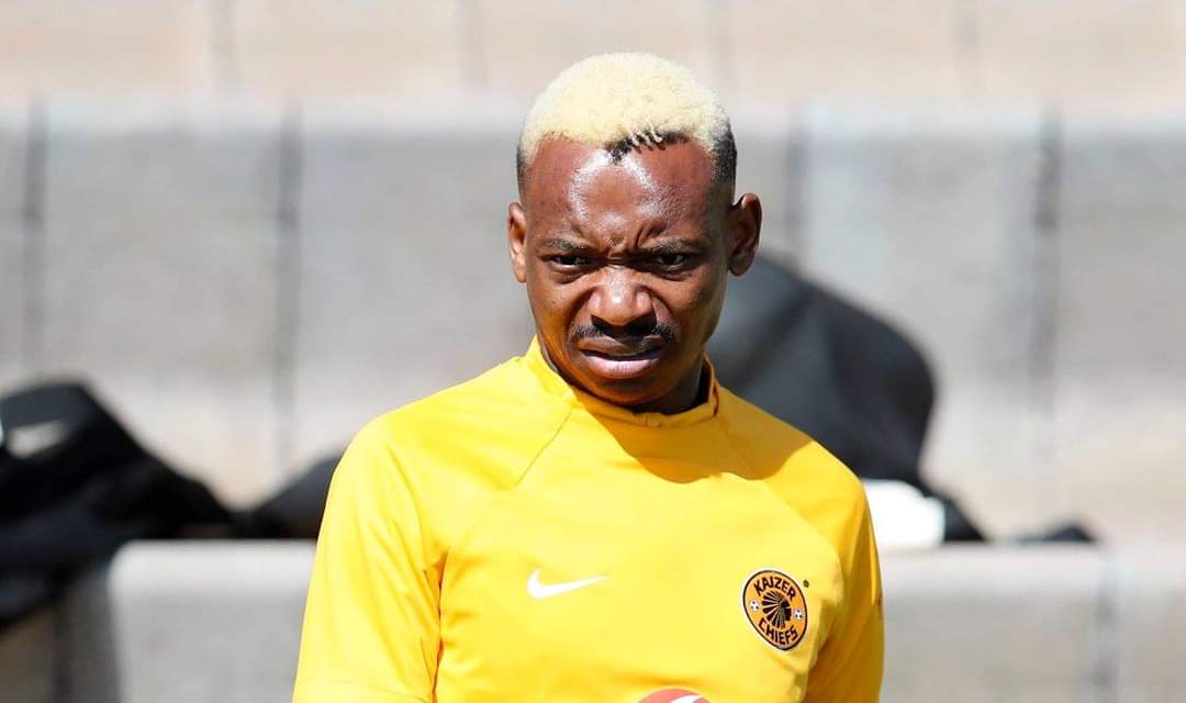 Mulovhedzi: Billiat should take a pay cut, beg Chiefs for forgiveness to revive his career