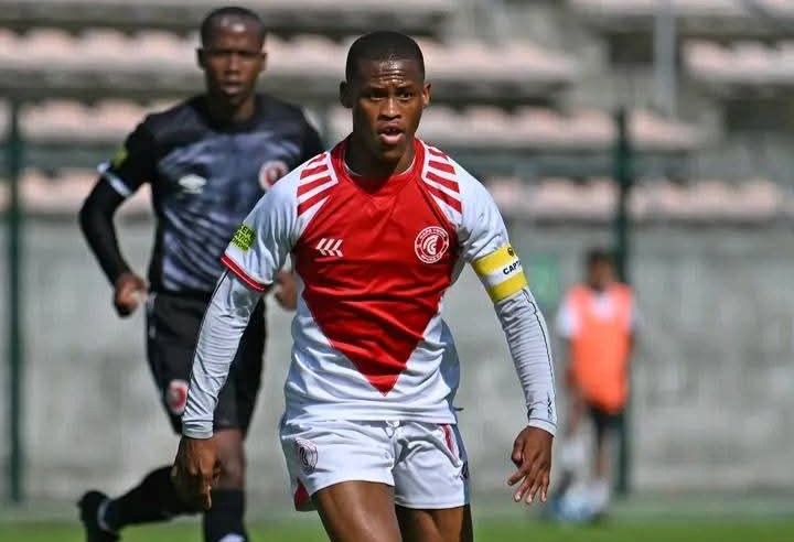 Kaizer Chiefs in Talks to Sign Winger Asanele Velebayi