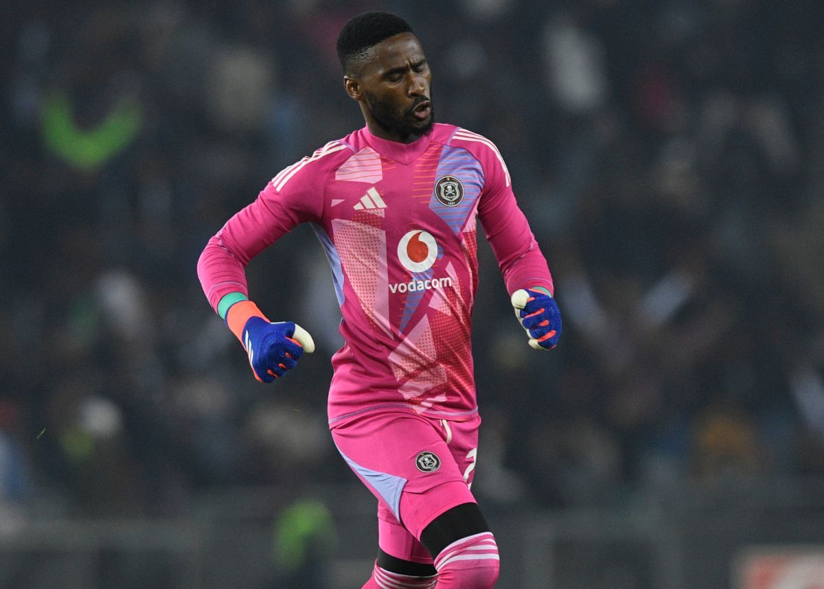 Orlando Pirates star named the best goalkeeper