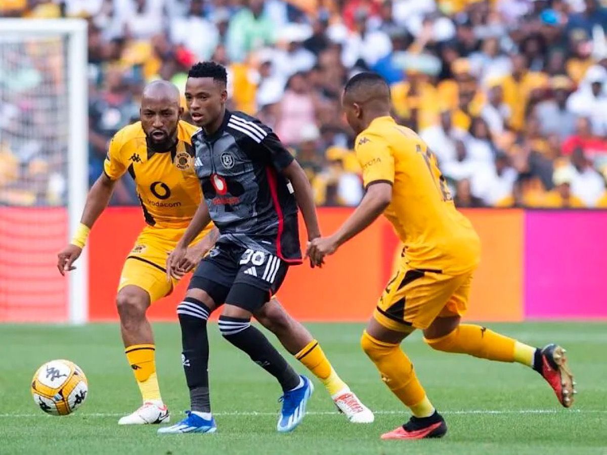 Orlando Pirates receive R43 million offer for Mofokeng!