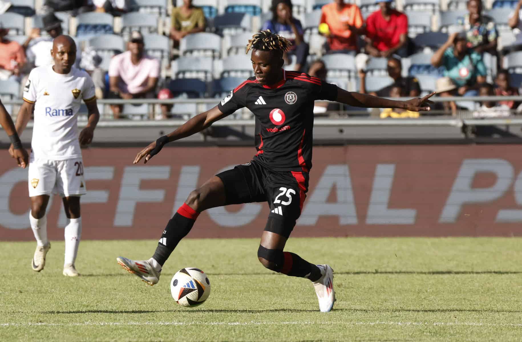 How the arrival of Mbule at Pirates opened a door for Kimvuidi