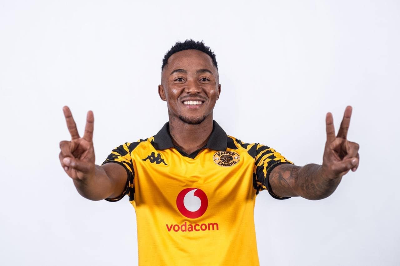 Chiefs confirm Maboe signing
