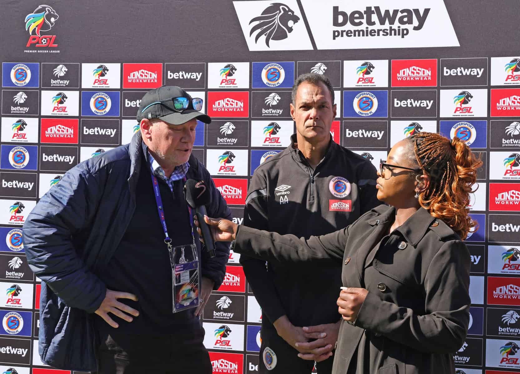 Siwelele axe CEO Matthews and assistant coach Arendse