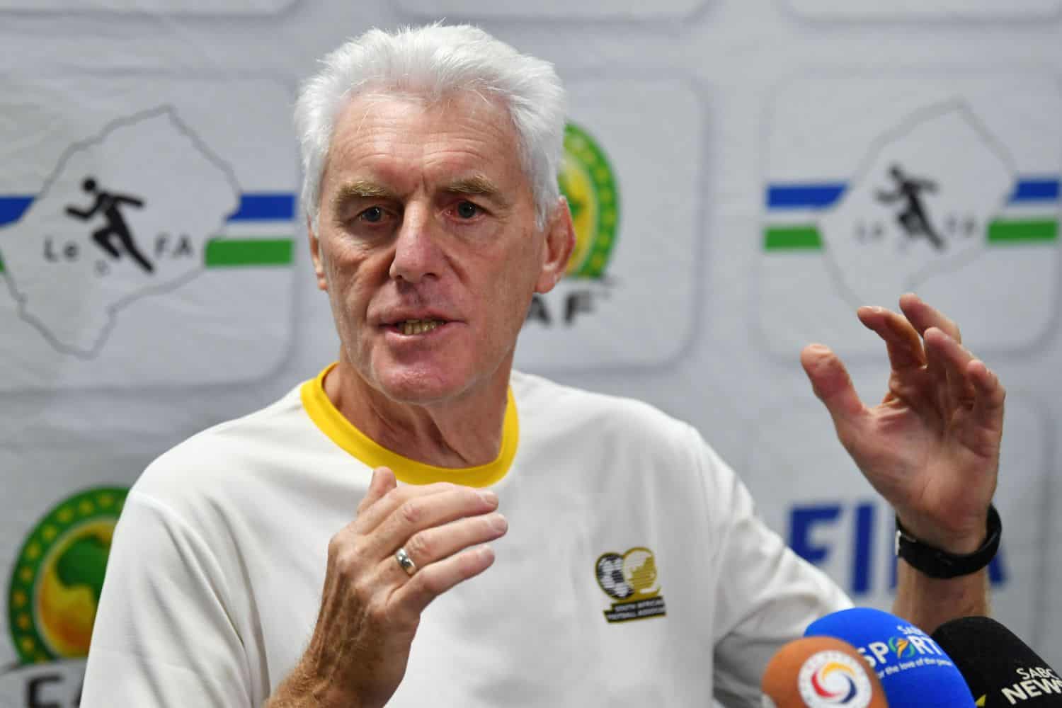 Broos on coaching Bafana at the World Cup — ‘It would be fantastic’