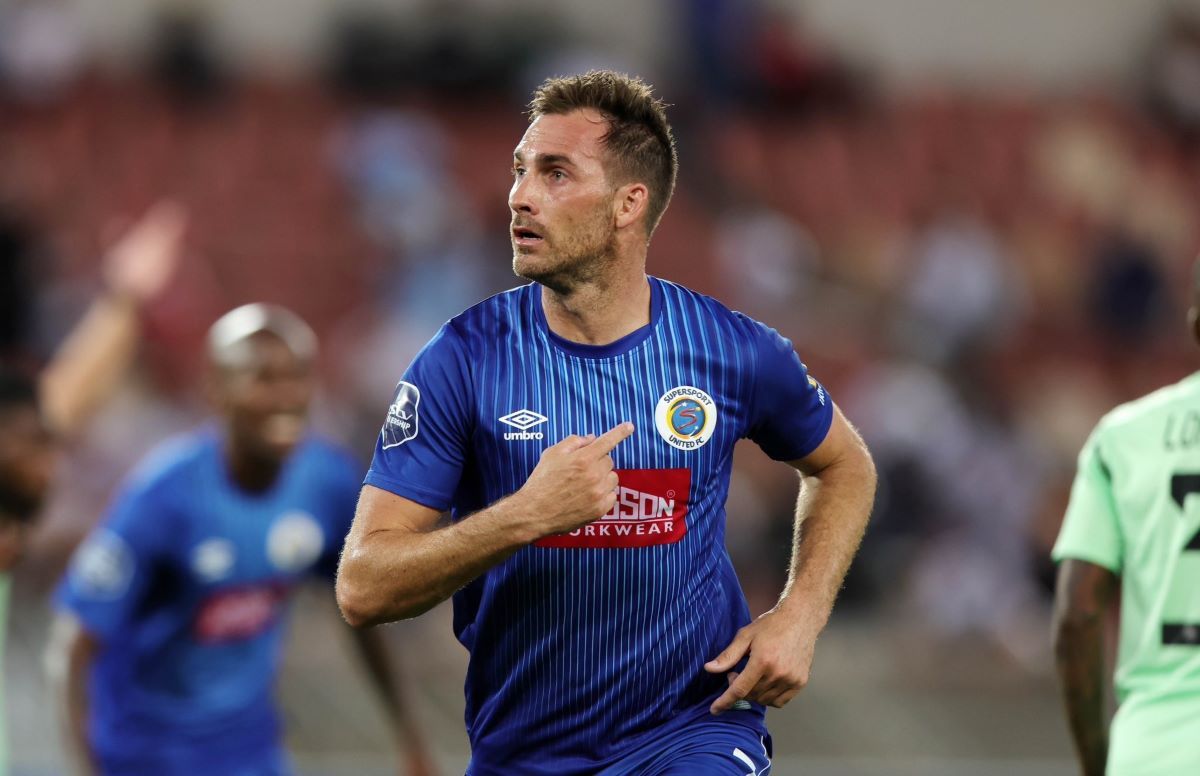 ‘Take him to Afcon’ – Junior Khanye urges Broos to call up Grobler