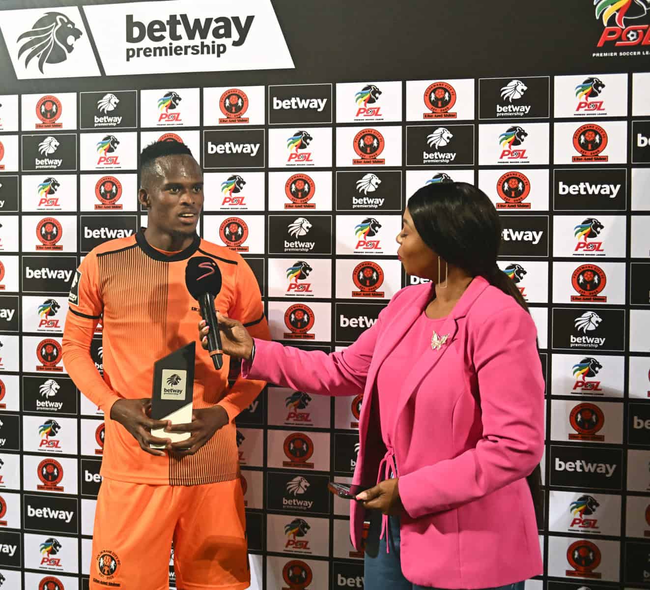 Pirates and Chiefs renew interest in City defender