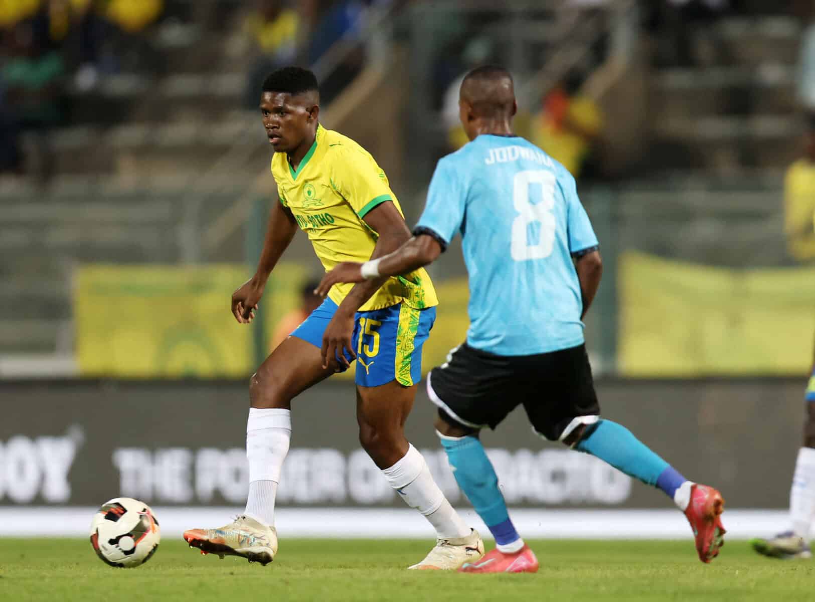 Aubaas calls on Sundowns to “continue fighting” for silverware