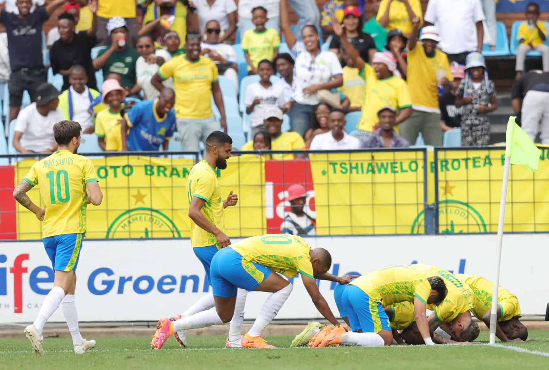 Sundowns cruise into CAF Champions League group stages