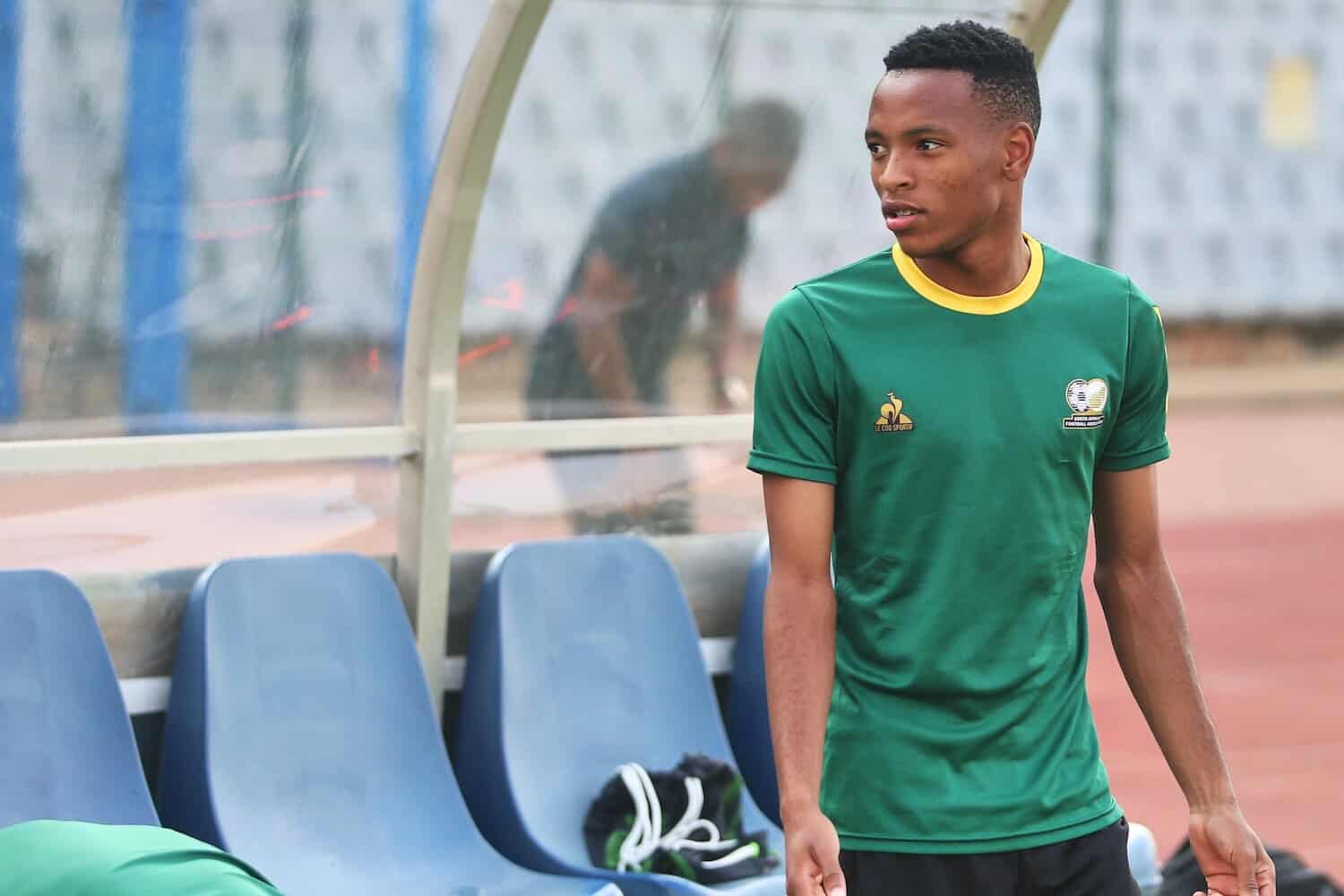 Broos believes Pirates’ Mofokeng needs to get his focus back