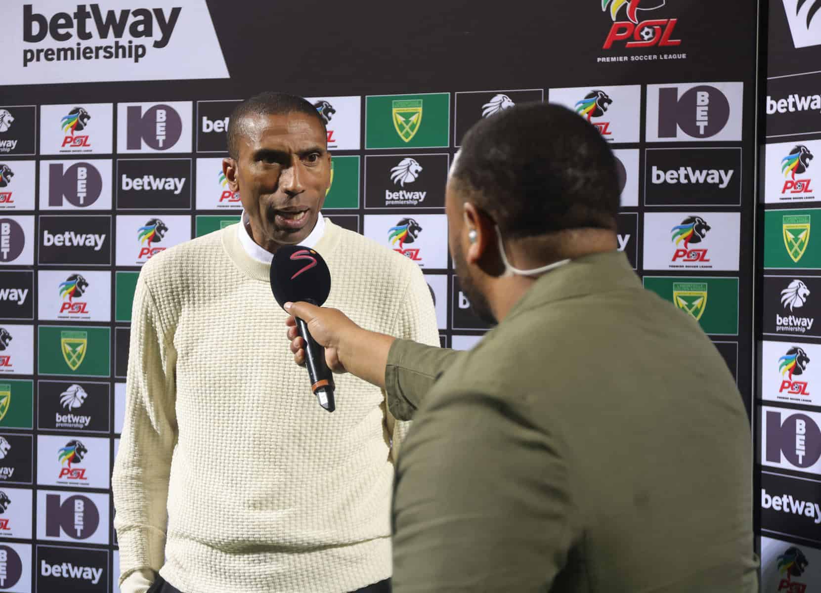 Pirates coach Ouaddou hails subs’ impact in win over Arrows