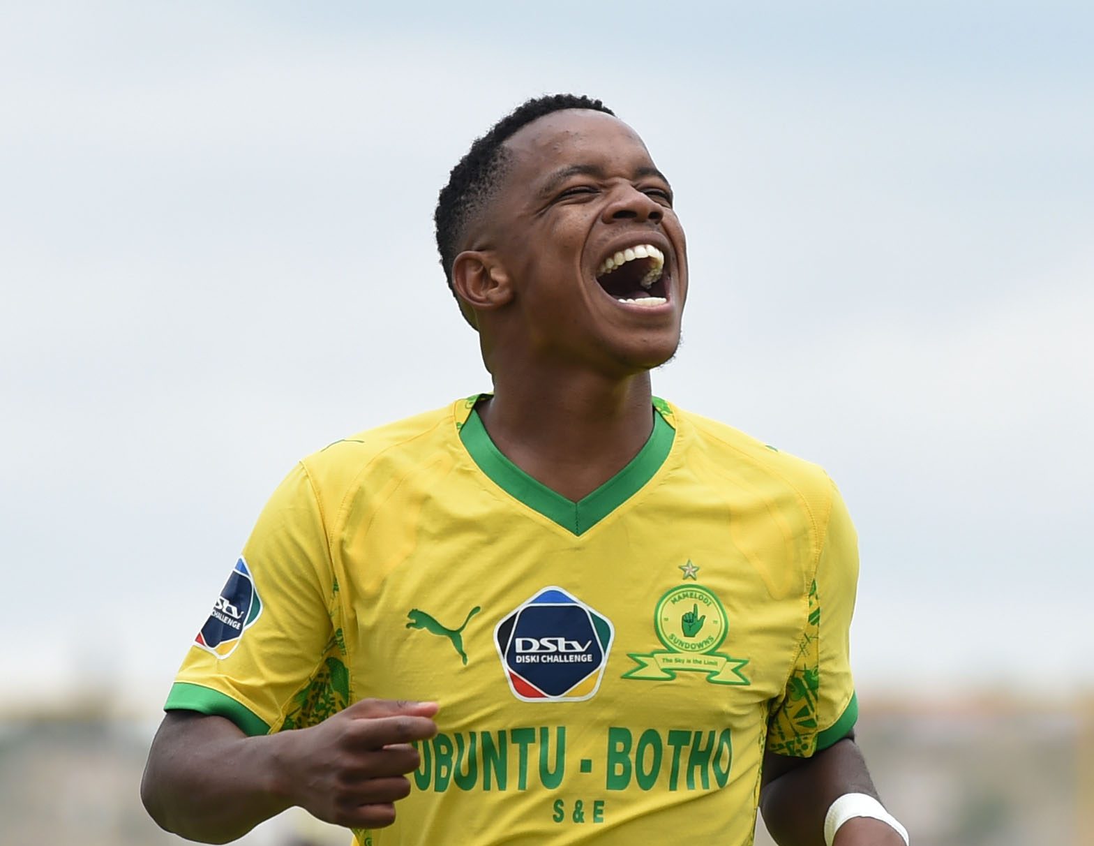 Mabena Scores Back-To-Back For Sundowns