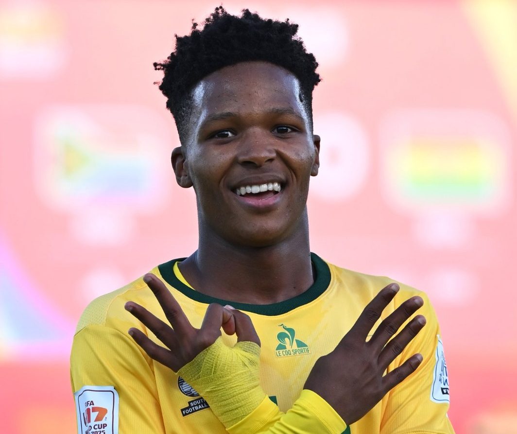 10-Man Amajimbos Off To Thumping Win At U17 WC