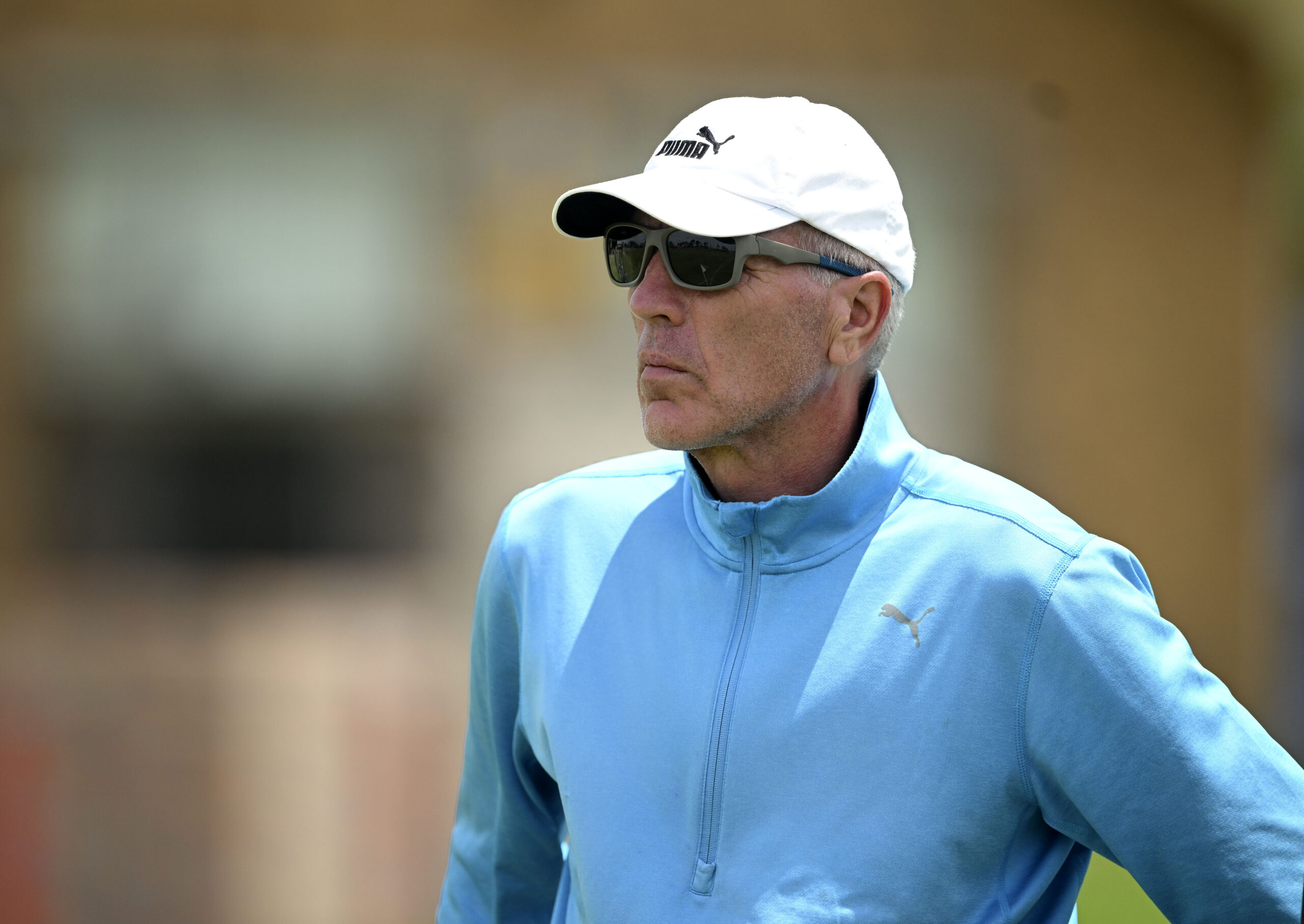 Official: Middendorp Lands New Club