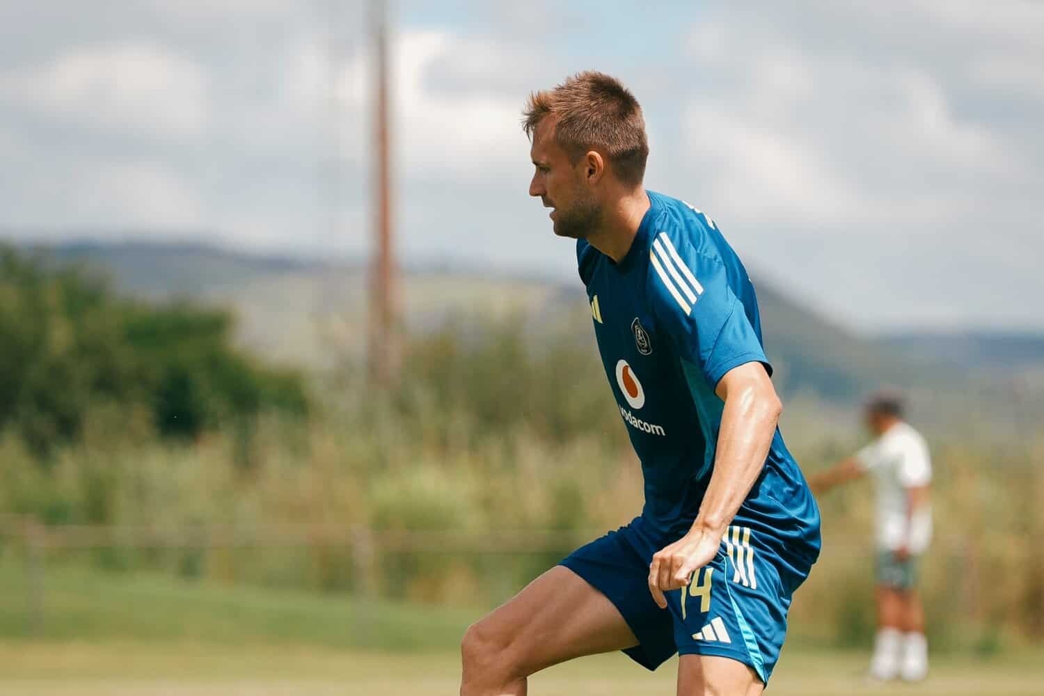 De Jong opens up on Pirates move, reveals personal goals