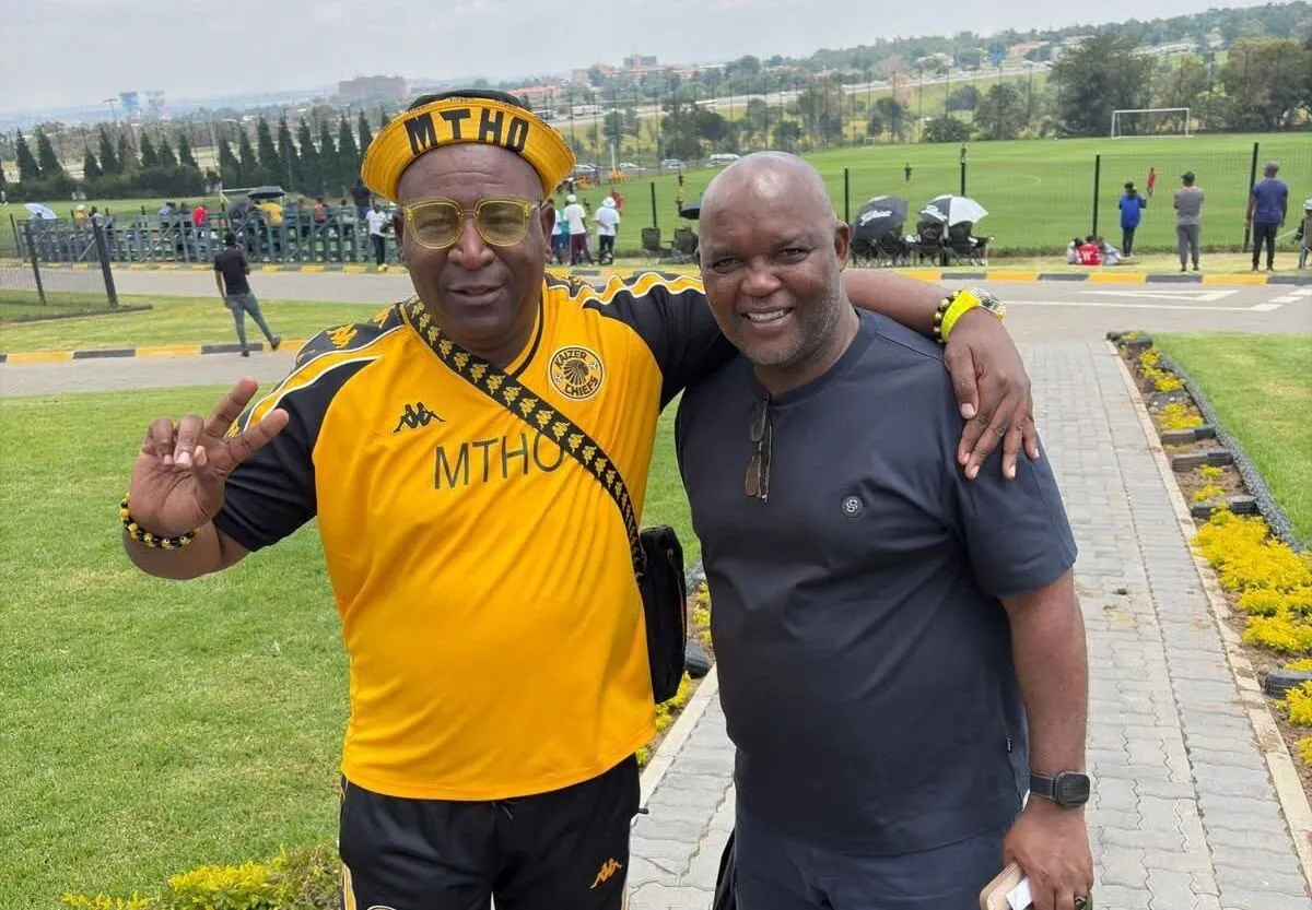 Pitso Mosimane spotted at Chiefs base ‘Naturena’, here’s why