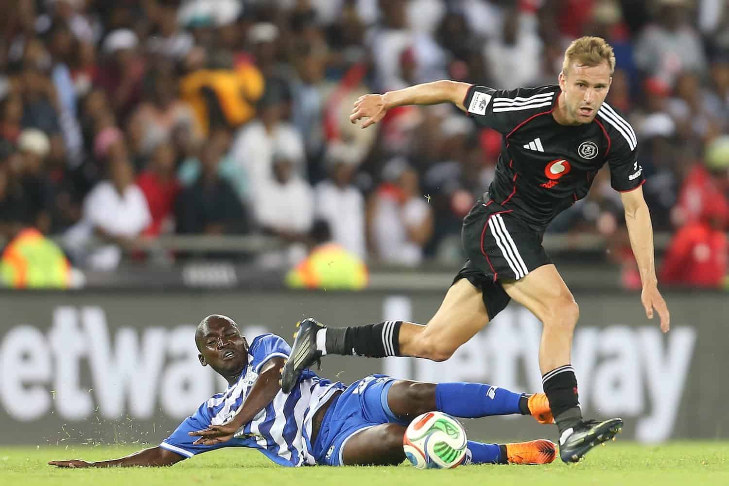 Pirates’ De Jong – ‘It’s a massive game’