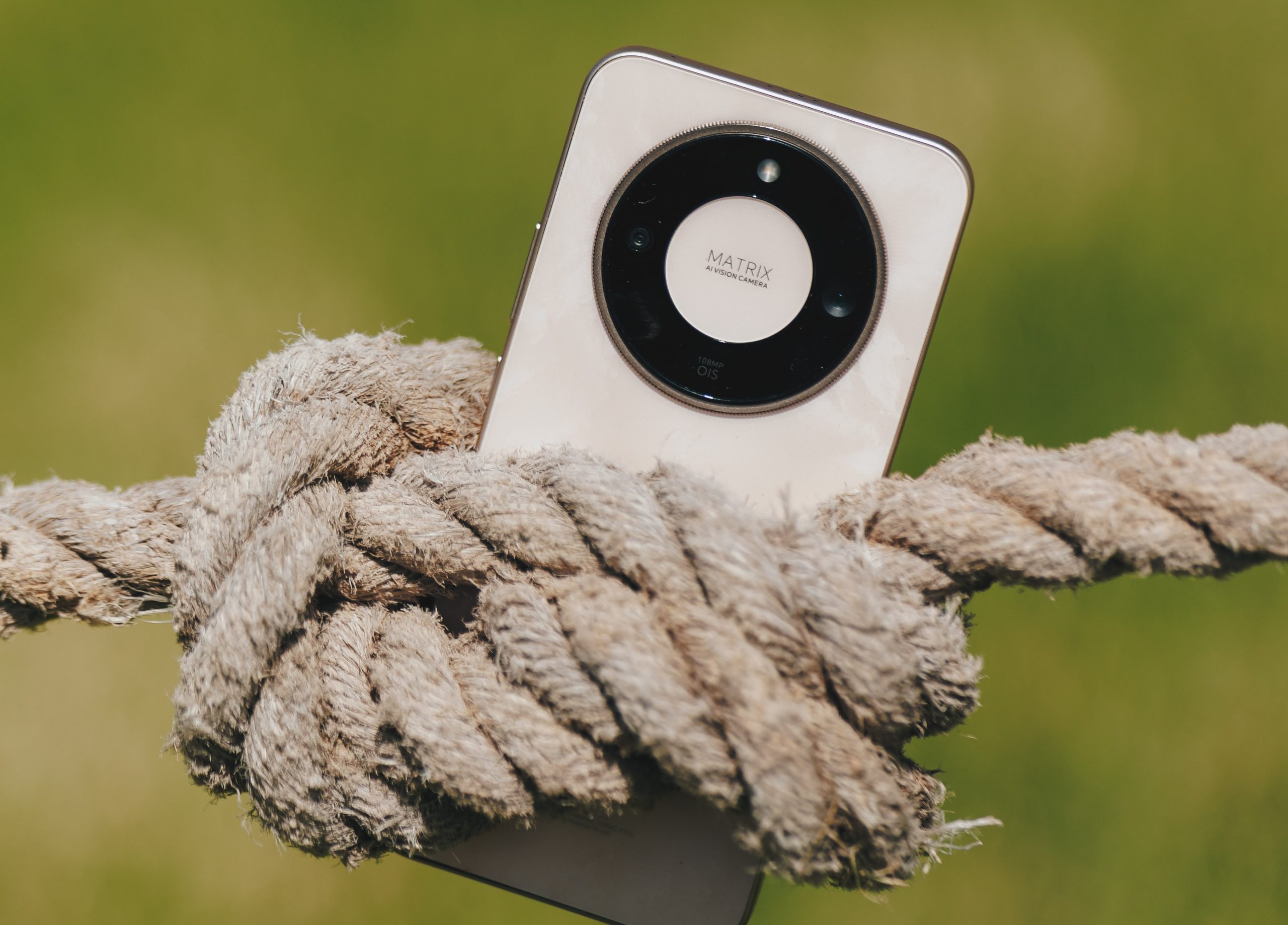 Create Like You Mean It with the Unbreakable HONOR X9d 