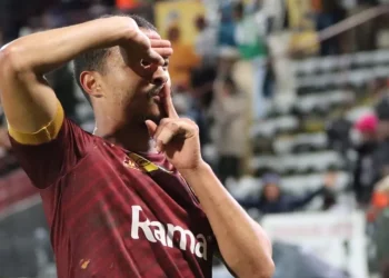 FOUR players Kaizer Chiefs should sign in order to win trophies