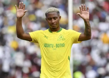 Chiefs urged to sign former Sundowns superstar
