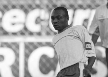 Former Tuks & Downs Midfielder Passes Away