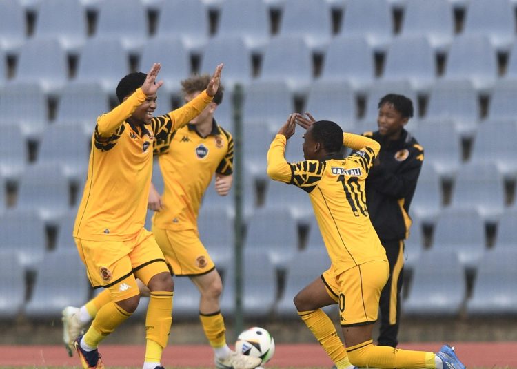 Chiefs End Winless Run With Late Strike