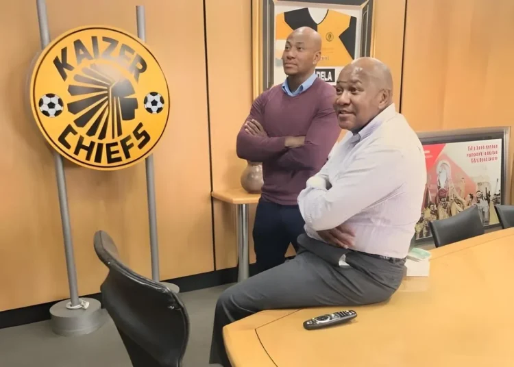 Kaizer Chiefs boss answers uncomfortable question