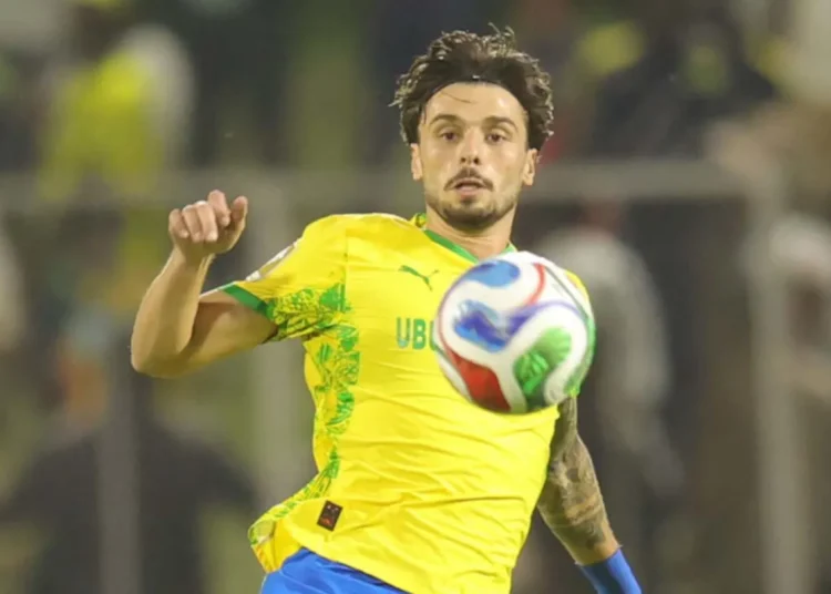 Who has the easier last 9 fixtures?