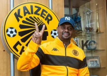 Kaizer Chiefs coach takes dig at Middendorp