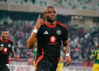 Club faces dilemma on two superstars