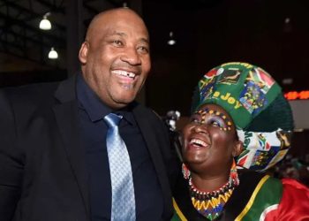 Mama Joy vs Gayton McKenzie: Superfan responds to R700k claim and Papa Joy disrespect