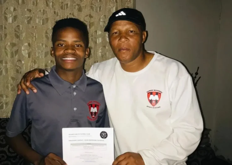 Orlando Pirates sign teenage winger, to join after matric