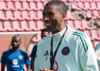 What a Pirates win means for Sundowns tonight