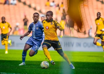 Can Kaizer Chiefs catch Orlando Pirates for second place?