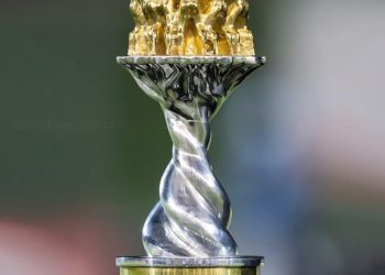 WHO WILL BE CHAMPIONS? Orlando Pirates Mamelodi Sundowns