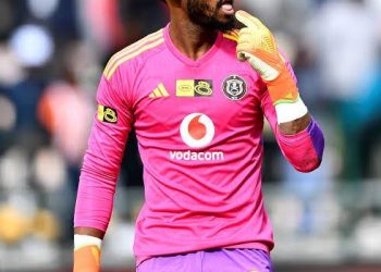 Be honest, Which goalkeeper should be dropped? 1. Ricardo Goss
2. Sipho Chaine
…