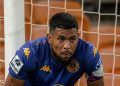Hugo Broos honestly doesn’t like Kaizer Chiefs players maan  Petersen is 10x bet…