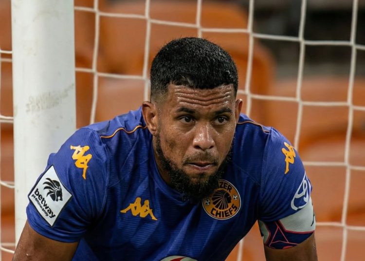 Hugo Broos honestly doesn’t like Kaizer Chiefs players maan  Petersen is 10x bet…