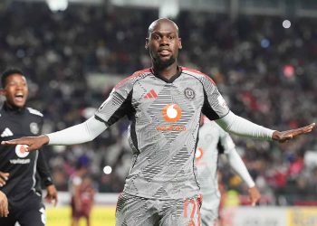 Pirates cruise past Stellies to keep pressure on Sundowns