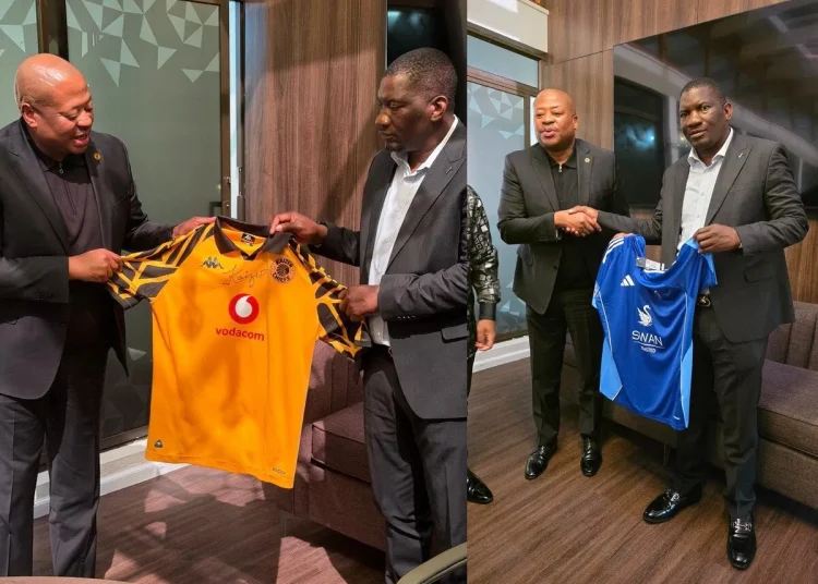 Kaizer Chiefs football manager Motaung spotted in Zimbabwe