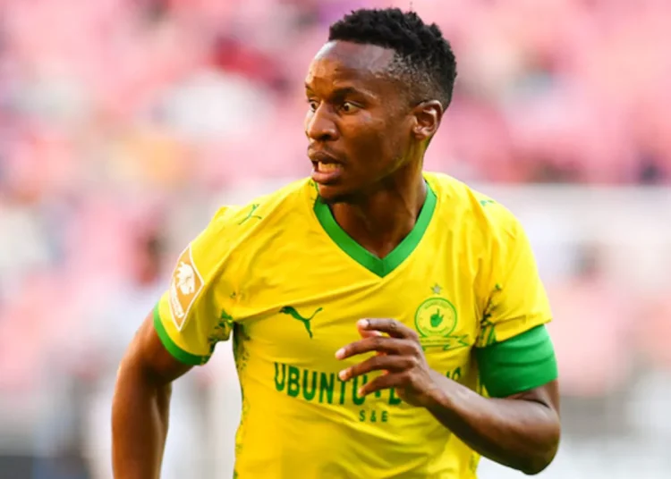 JUST IN | Mamelodi Sundowns lock down captain Themba Zwane