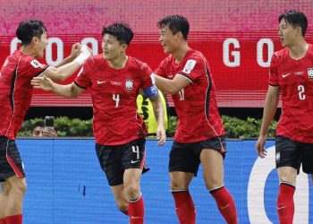 South Korea Egde Czechia As Bafana Sit Bottom