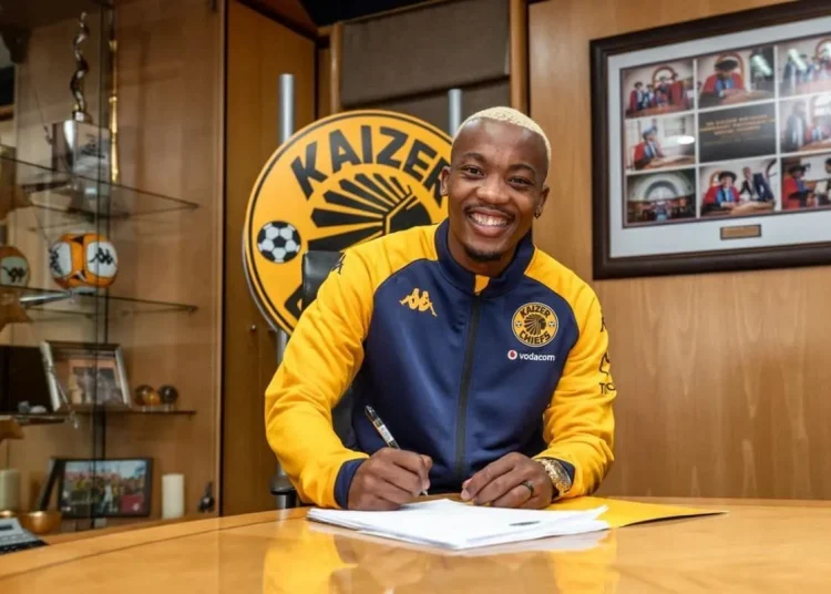 Kaizer Chiefs transfer news: Matlou and Mashiane’s exits, Mayo’s current situation