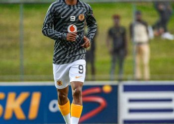 BREAKING: Ashley Du Preez is leaving Kaizer Chiefs and is returning to Stellenb…