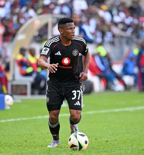 BREAKING:  Stellenbosch have completed the signing of Thabiso Lebitso from Orlan…