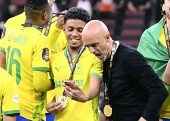 BREAKING: Mamelodi Sundowns management have given Sundowns playetthe entire R11…