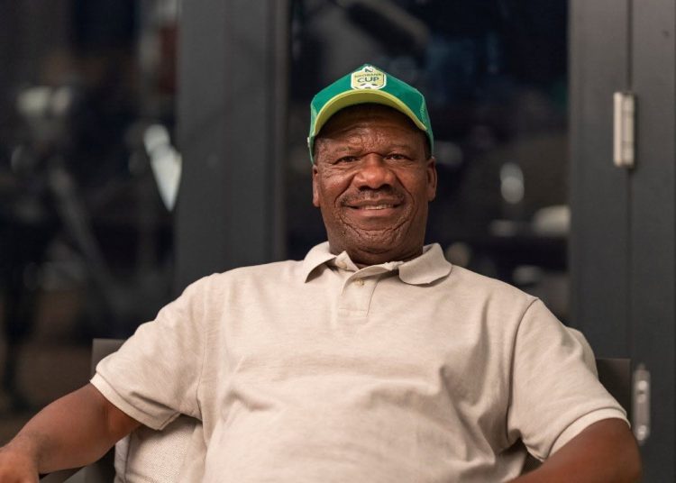 Orlando Pirates legend Jerry Sikhosana is suspecting foul play in the way Orland…