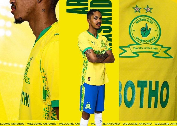 BREAKING:  Mamelodi Sundowns have officially announced the signing of winger Ant…
